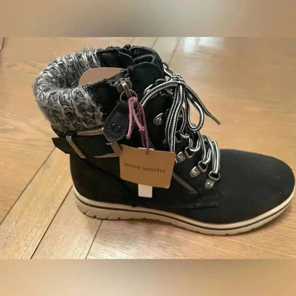 Cliffs By White Mountain Kaylee Hiking Boot NEW Black Suede Size 9.5  Double Zip - Picture 9 of 11